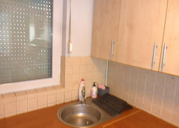 Wroclaw University Apartment Апартаменти Вроцлав