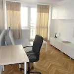 Wroclaw Centre Apartment Near University