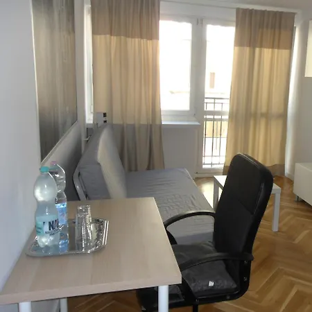 Wroclaw University Apartment Wroclaw